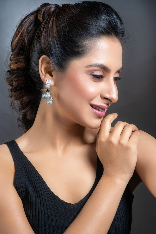 Dangling Leaves Earring