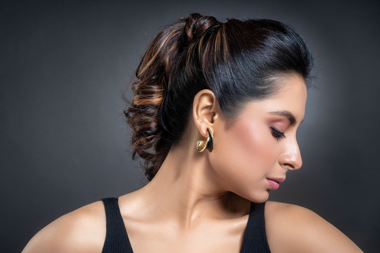 Golden Black Leaf Earrings