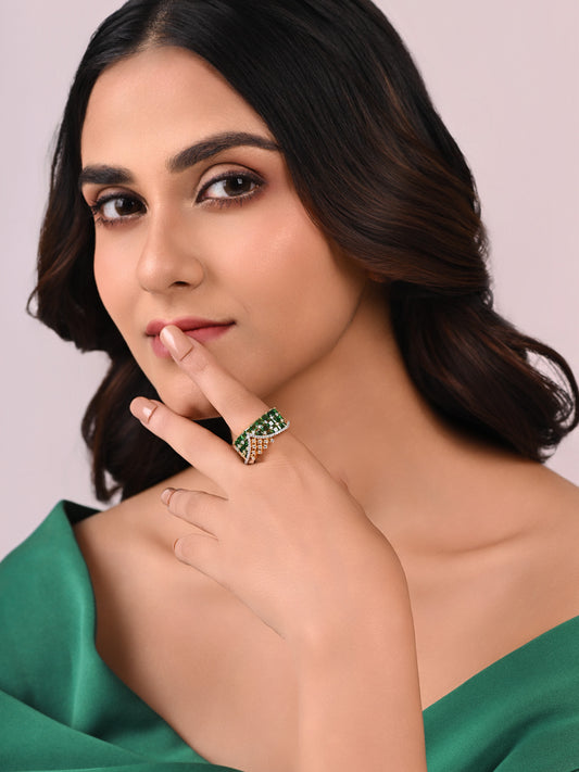 Emerald Setting Ring with Diamonds