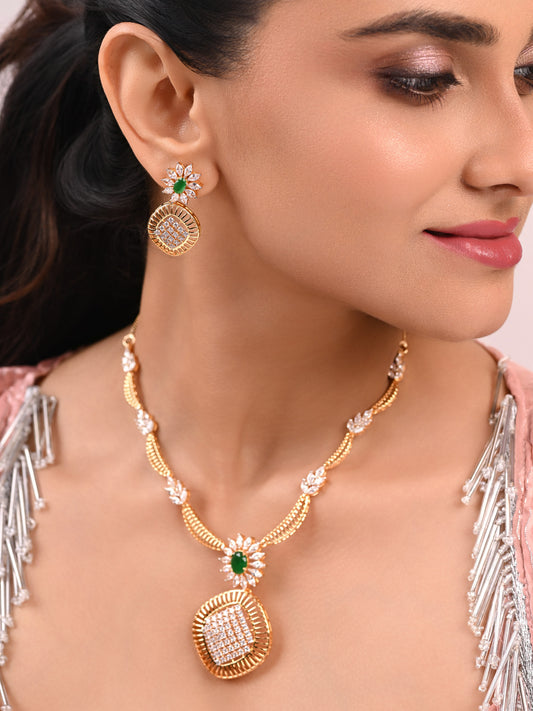 Linked Chain with Emerald & Diamond Pendent Set