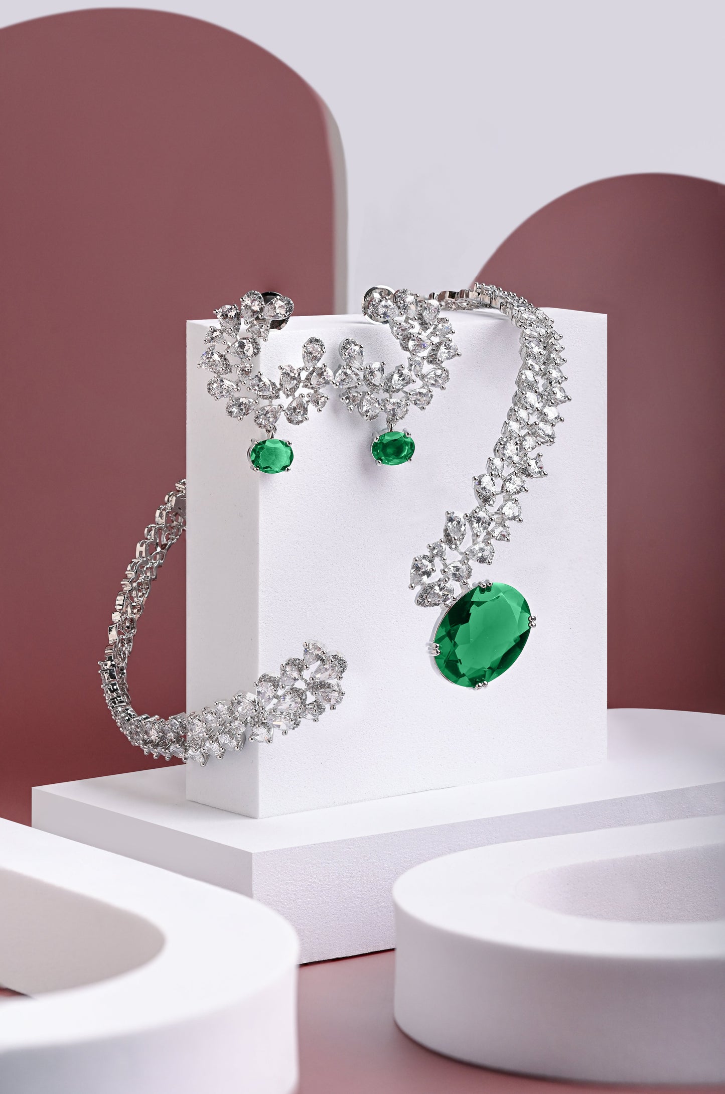 Diamond & Emerald Chic Set