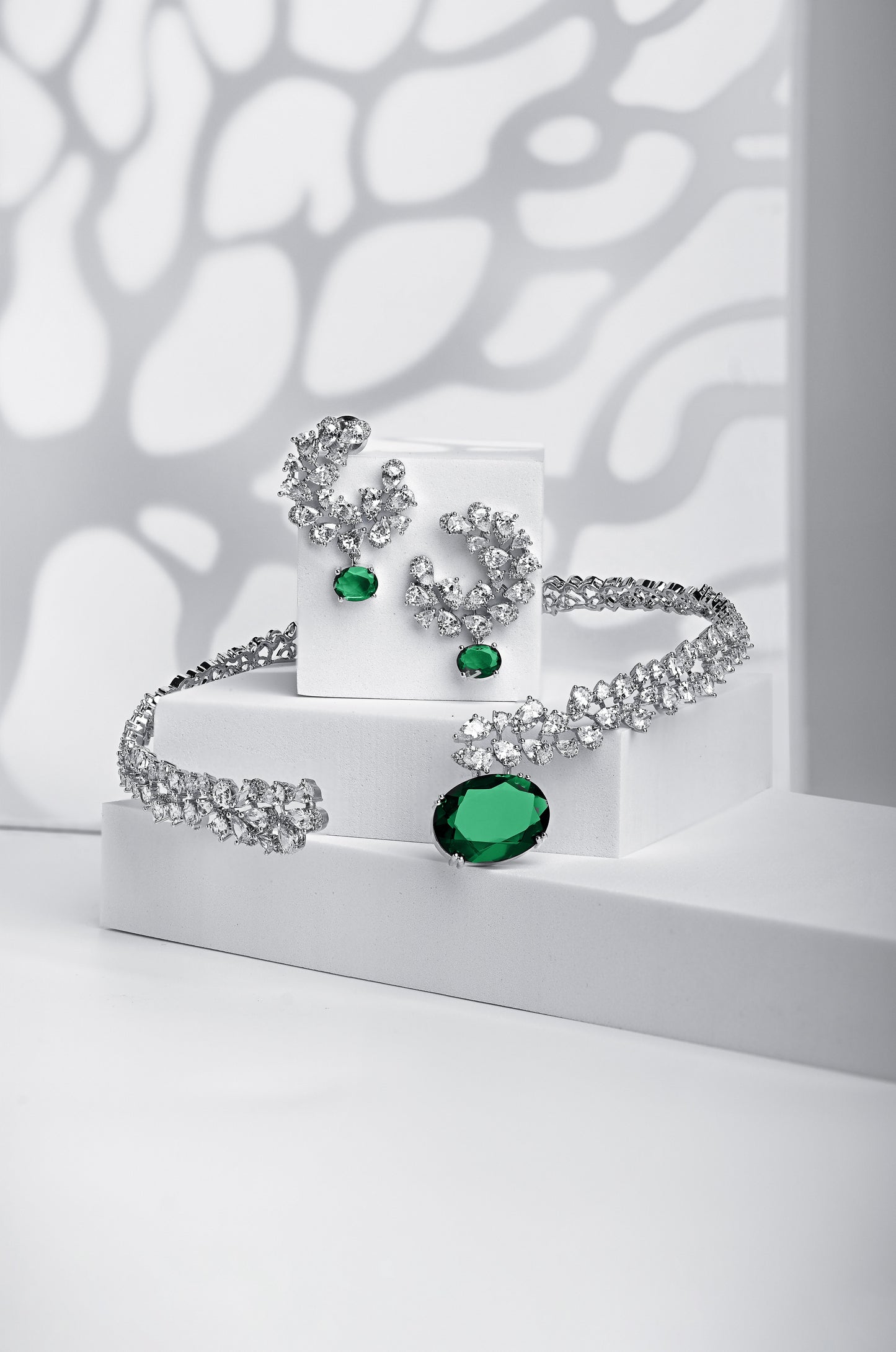 Diamond & Emerald Chic Set