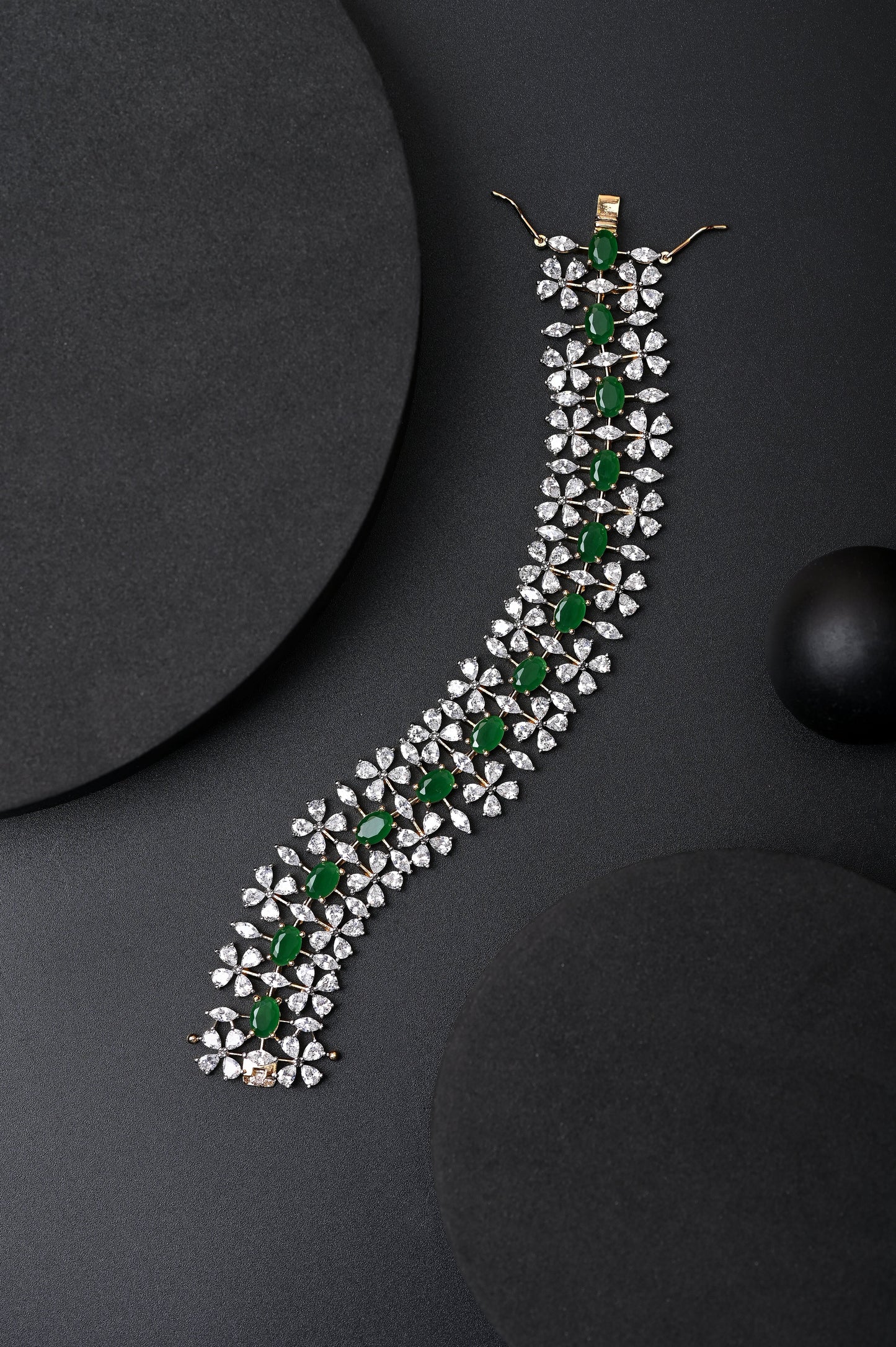 Emerald Studded Zircon Bracelet