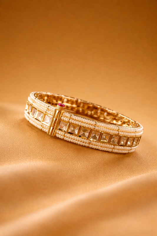 Royal Elegance Kundan Bracelet