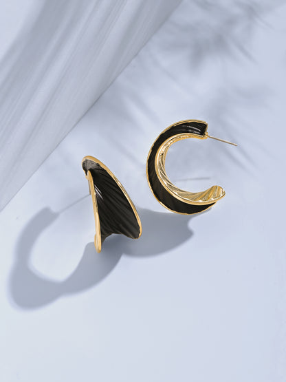 Golden Black Leaf Earrings