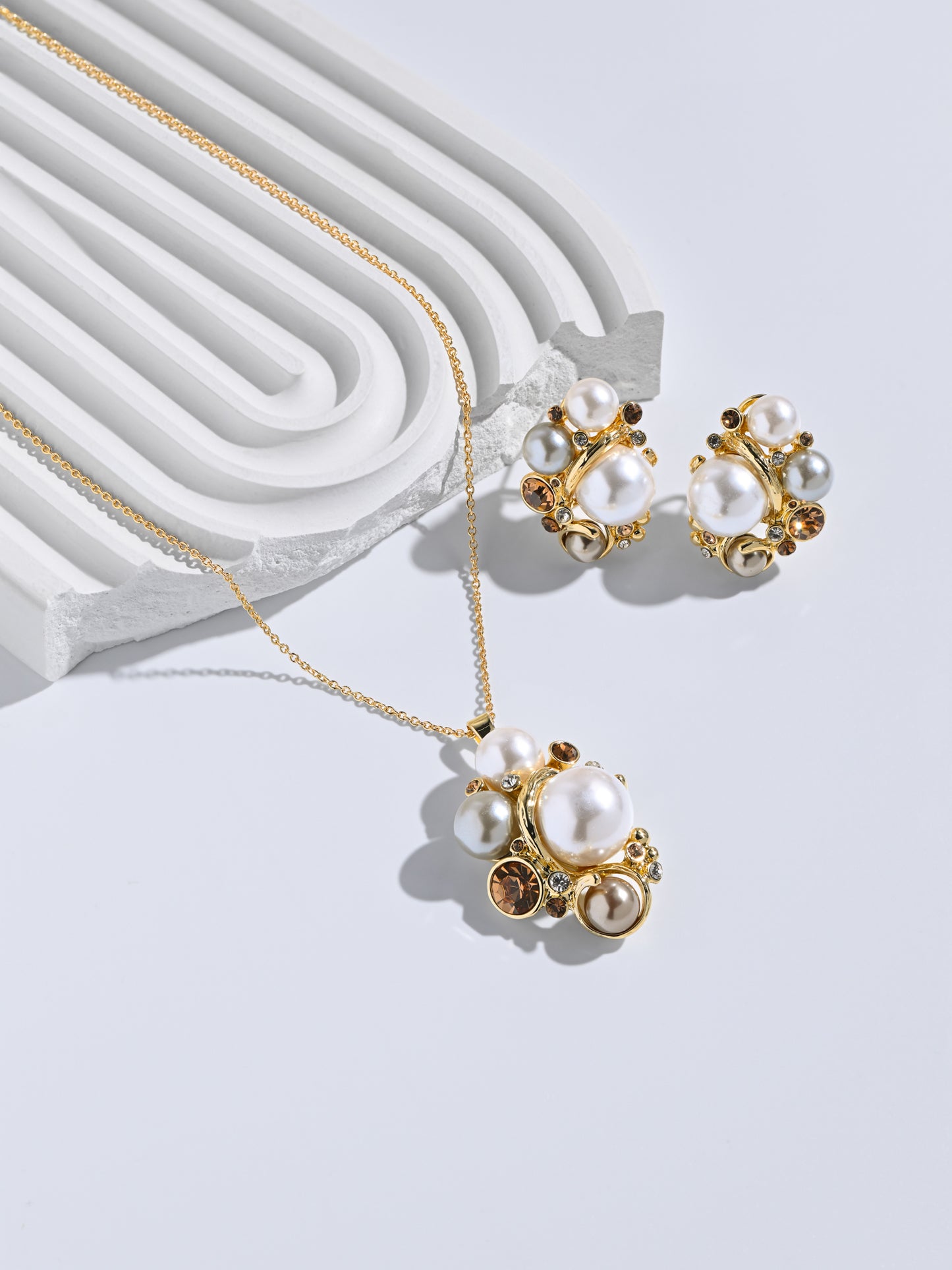 Krrystafee 18K Gold Plated Pearl Cluster Pendant Necklace Set for Women | Bridal Gifting