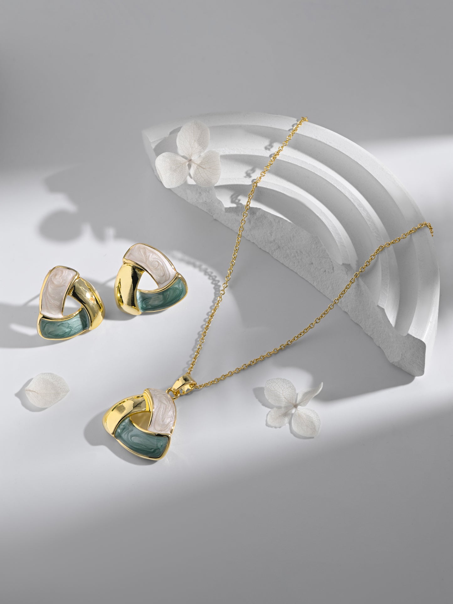 Krrystafee Tri-Tone Gold Curved Harmony Pendant Necklace Set for Women | Demi Fine Jewellery