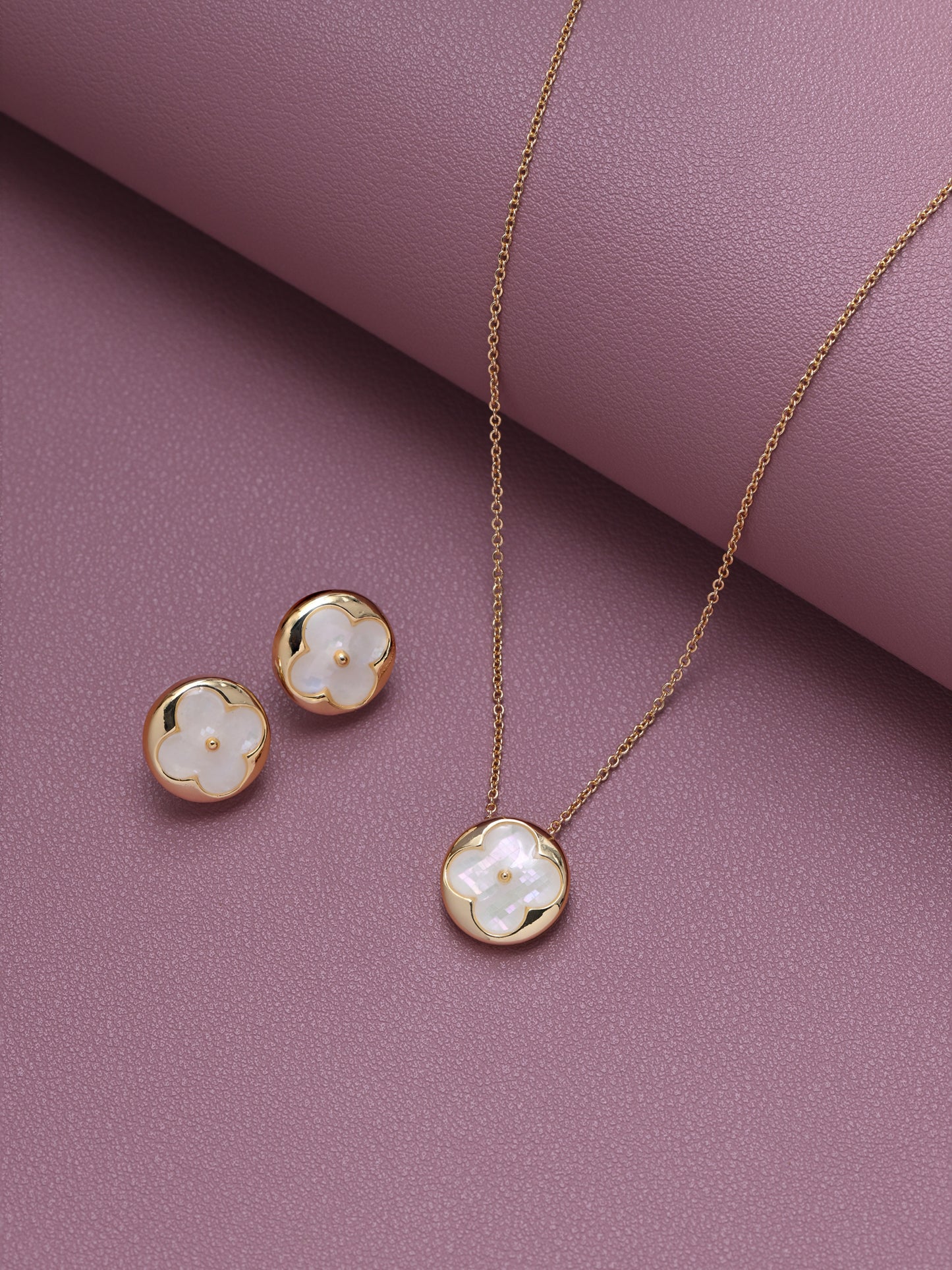 Krrystafee 18K Gold Plated Mother of Pearl Pendant Necklace Set for Women | Luxury Demi Fine Jewellery