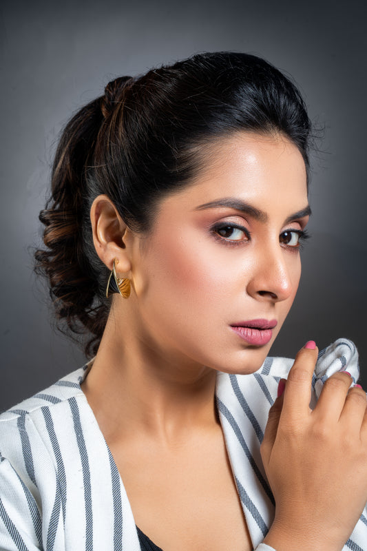 Golden Black Leaf Earrings