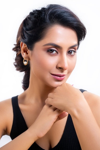 Pearl Between Oval Loops Earrings