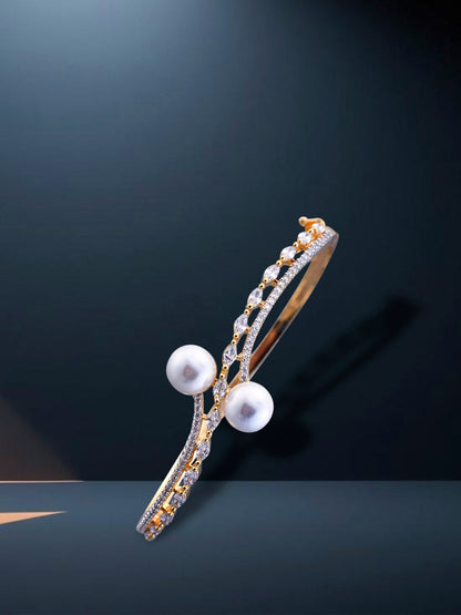 Dual Tone Zircon Pearl Bracelet