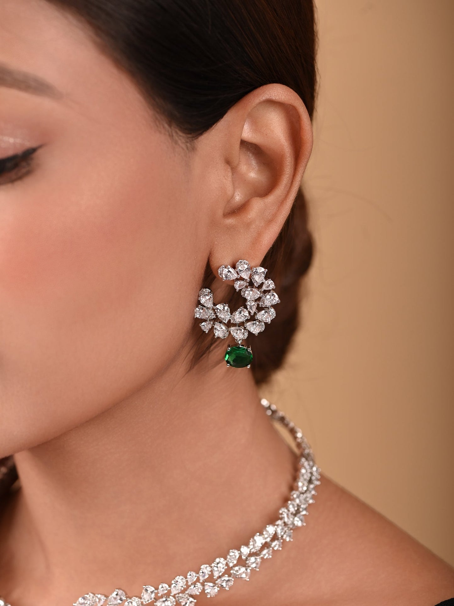 Diamond & Emerald Chic Set