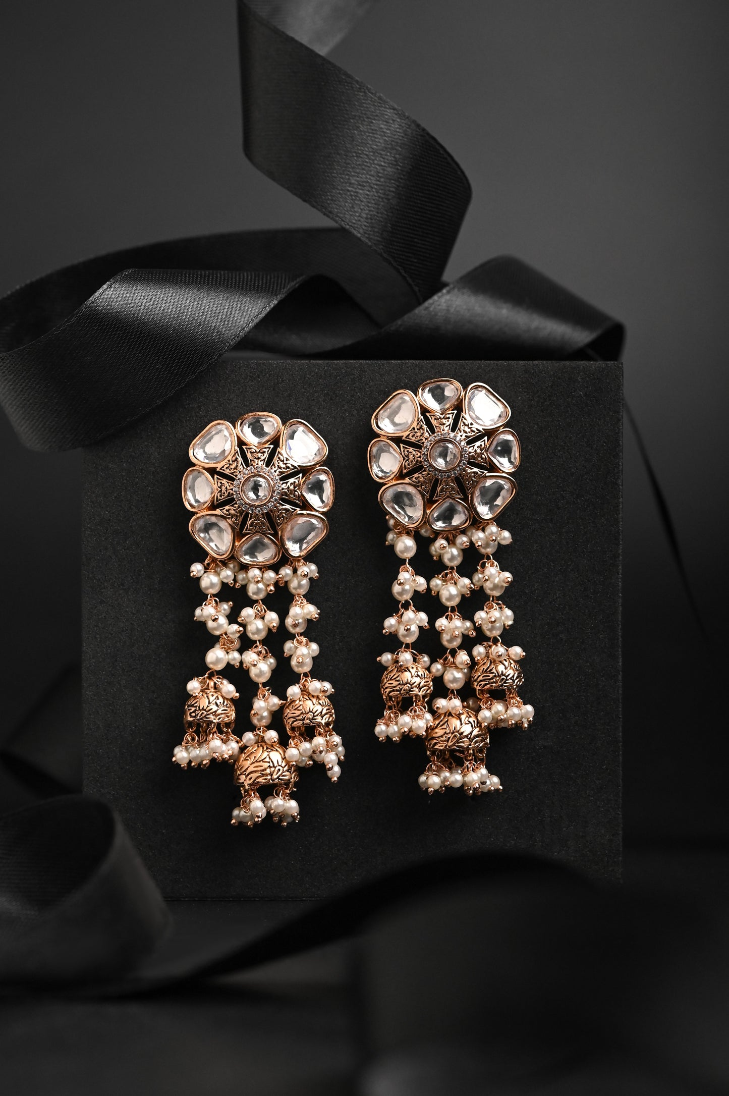 Oxidized Earrings with Pearls