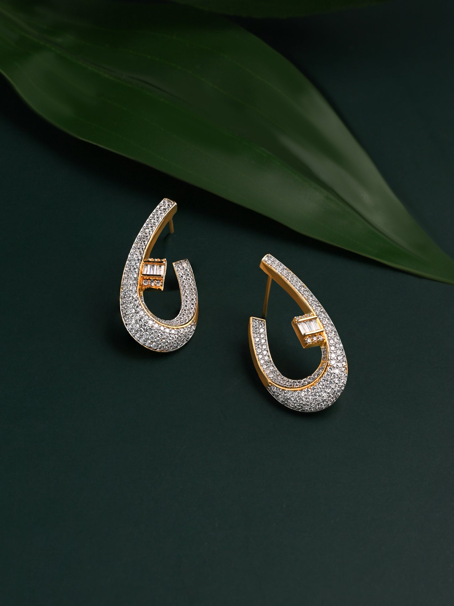 Italian Hook Shape Earrings