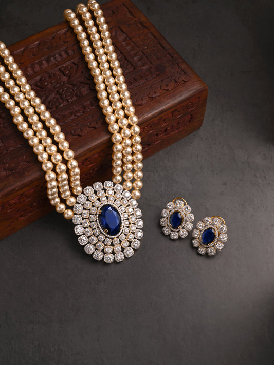 Queens Legacy Sapphire Studded Pearl Set