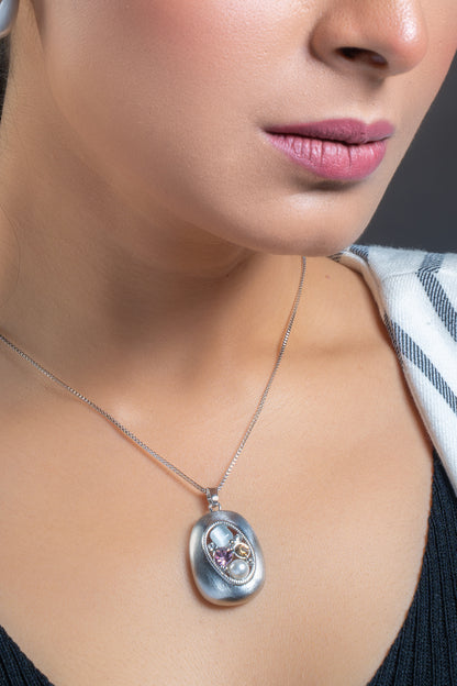 Treasure Fused In Brush Steel Pendent Set
